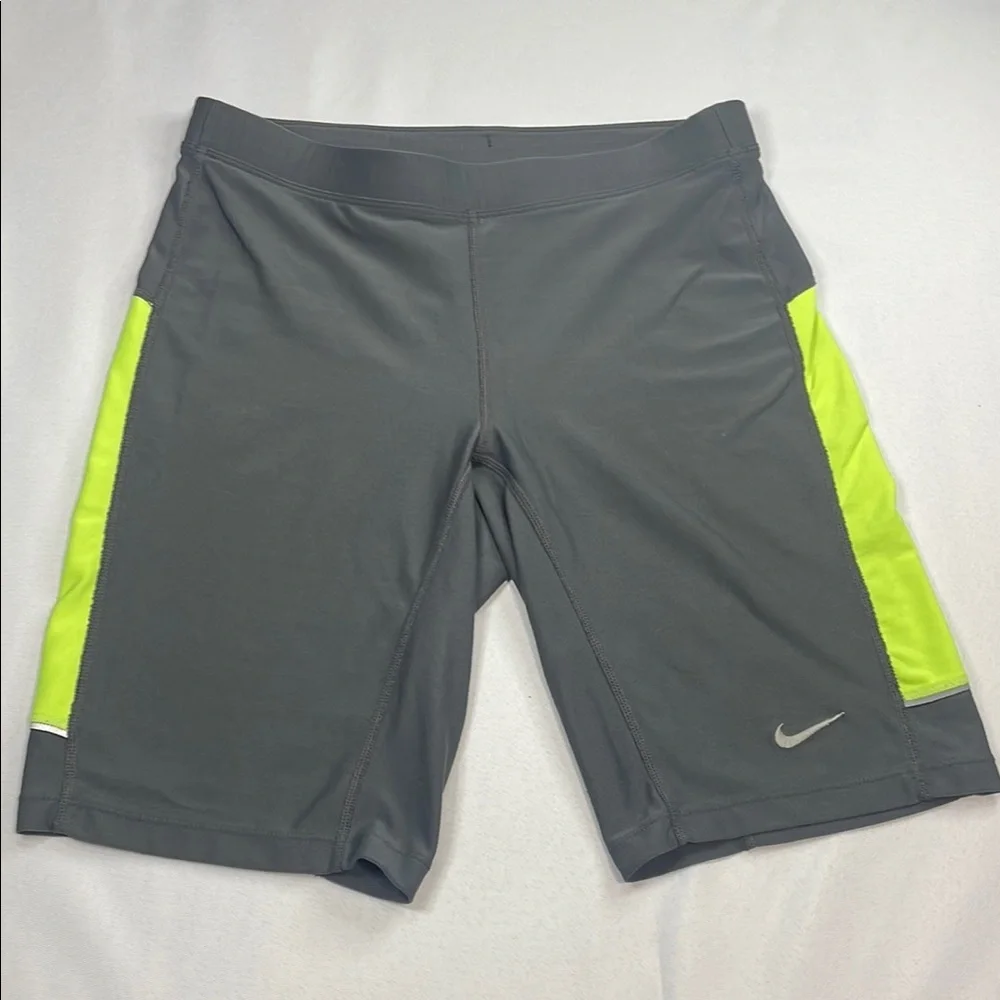 Nike Gray and Green‎ Athletic Shorts Performance Fit